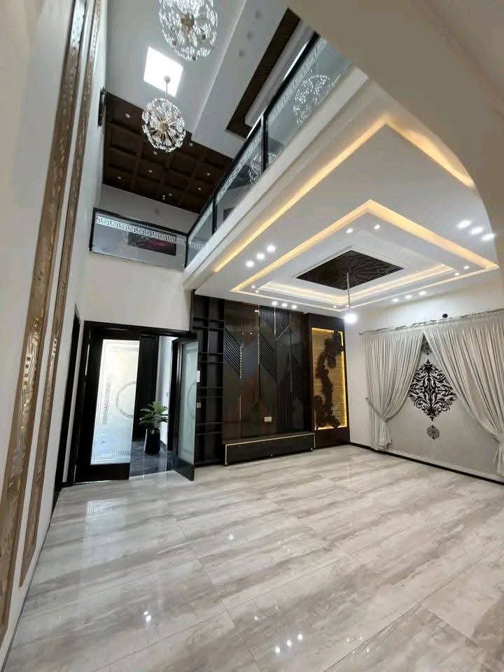 10 marla double story luxury house for sale in faisalabad