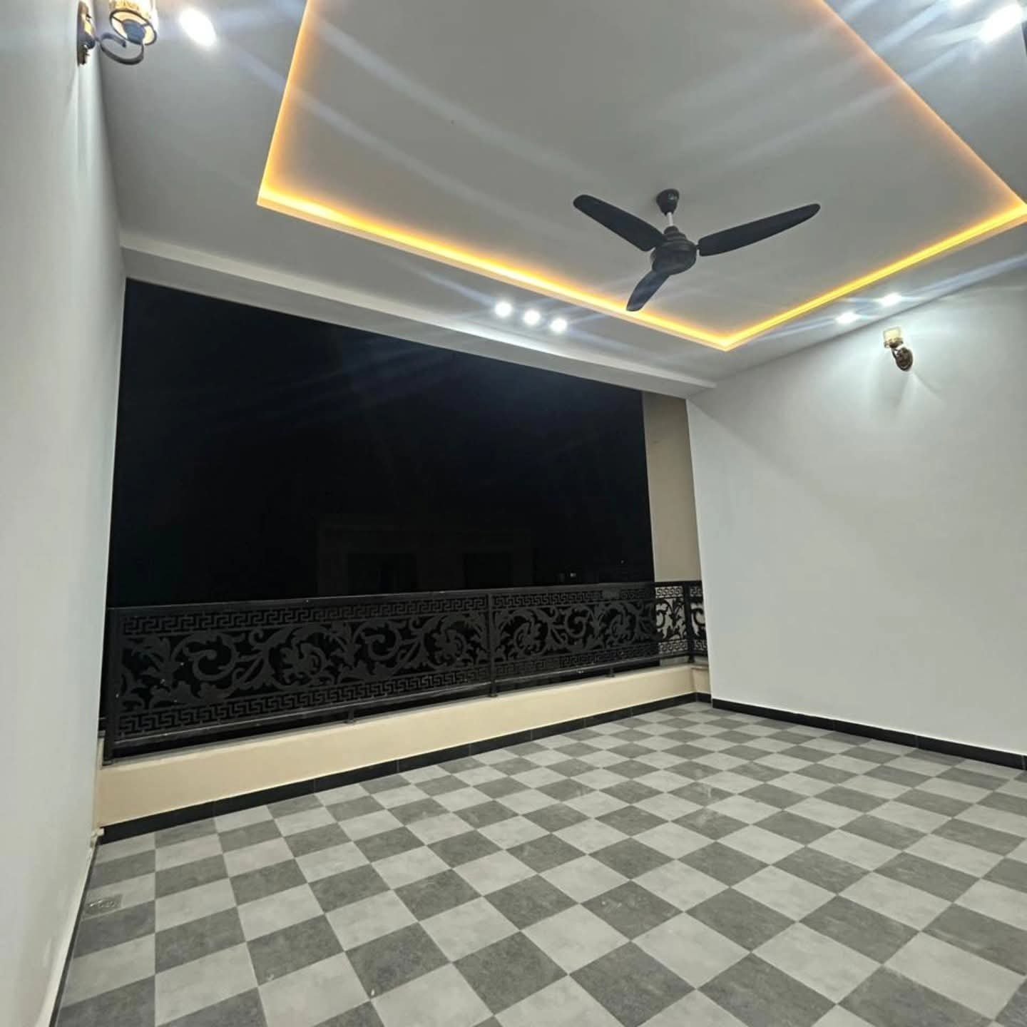 Property Media 7